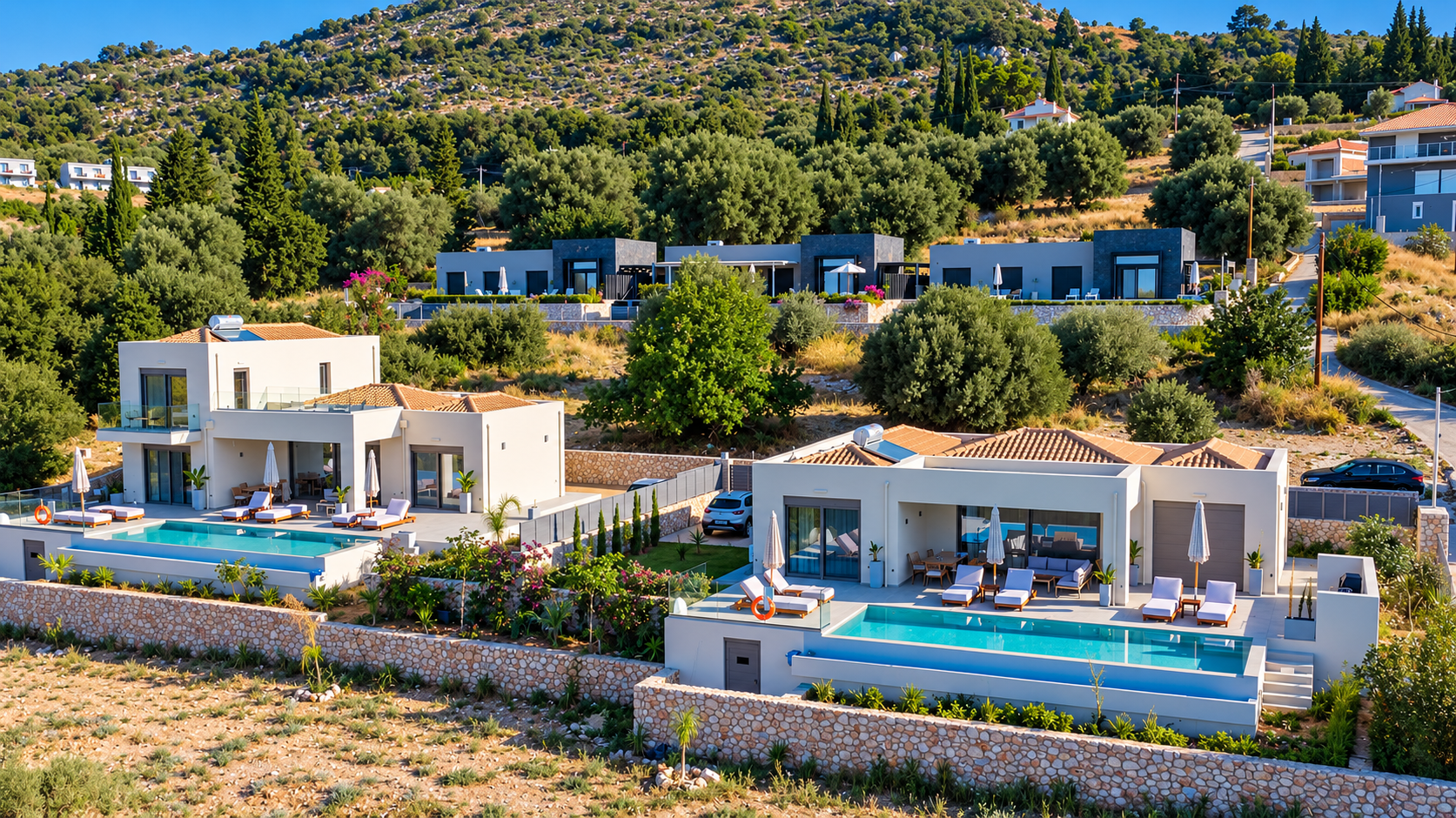 Luxury Villas in Lourdas